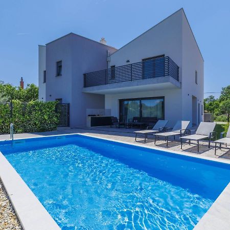 Holiday Home Villa Isabela - Prc423 By Interhome Nova Vas  Екстериор снимка