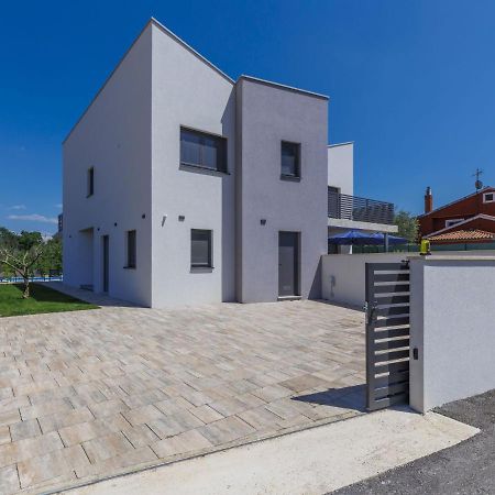 Holiday Home Villa Isabela - Prc423 By Interhome Nova Vas  Екстериор снимка