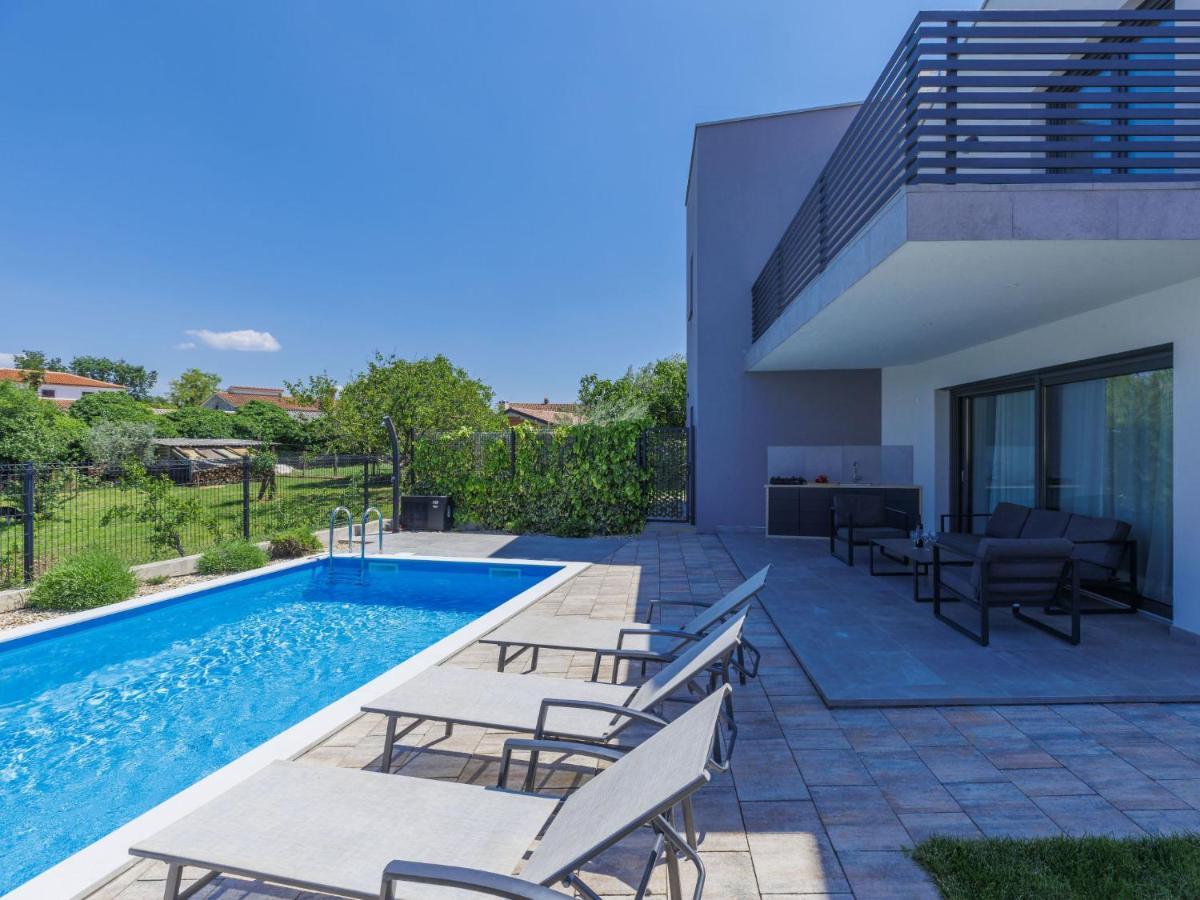 Holiday Home Villa Isabela - Prc423 By Interhome Nova Vas  Екстериор снимка